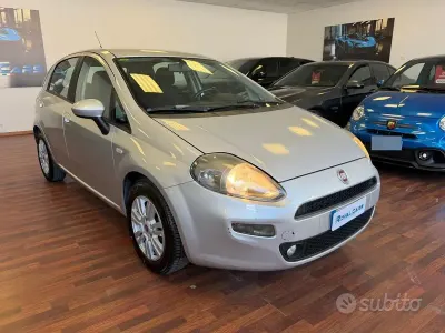 Usata Fiat Grande Punto 75 CV (55 kW) 2013 Utilitaria