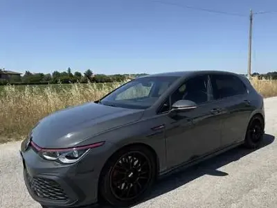Usata VW Golf VIII GTI 245 CV (180 kW) 2021 Grigio Berlina