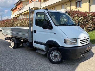 Usata Iveco Daily 106 CV (77 kW) 2002 Bianco Furgone