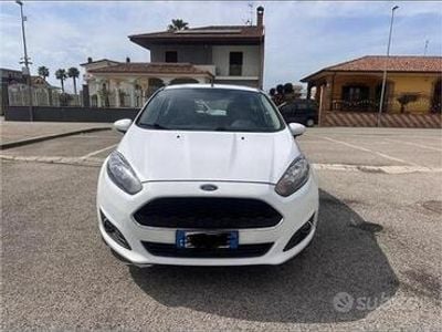 Usata Ford Fiesta 75 CV (55 kW) 2016 Utilitaria