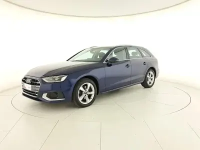 Usata Audi A4 Advanced Plus 163 CV (119 kW) 2024 Blu navarra metallizzato Station wagon