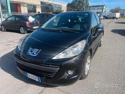 Usata Peugeot 207 70 CV (51 kW) 2011 Nero Berlina
