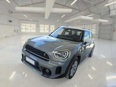 Usata Mini Cooper Countryman Business 125 CV (91 kW) 2021 Grigio SUV