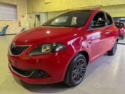 Usata Lancia Ypsilon S 69 CV (50 kW) 2023 Grigio Utilitaria