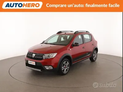 Usata Dacia Sandero Stepway 95 CV (69 kW) 2019 Rosso Berlina