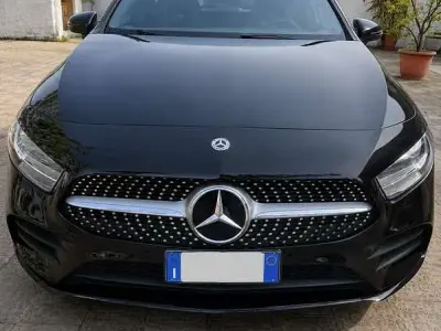 Usata Mercedes A200 150 CV (110 kW) 2021 Berlina