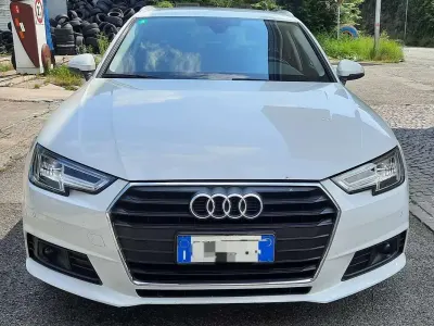 Usata Audi A4 Business 150 CV (110 kW) 2018 Station wagon