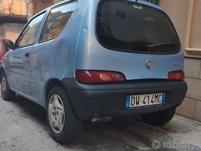 Usata Fiat 600 54 CV (39 kW) 2009 Utilitaria