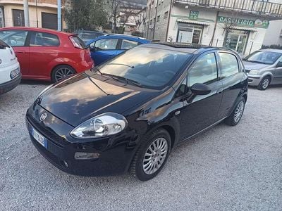 Usata Fiat Punto Street 95 CV (69 kW) 2018 Blu/azzurro Utilitaria
