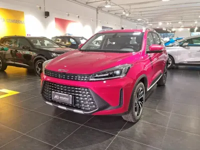Nuova EMC SEI 112 CV (82 kW) 2026 Rosso SUV
