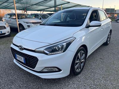 Usata Hyundai i20 Style 75 CV (55 kW) 2017 Bianco Berlina