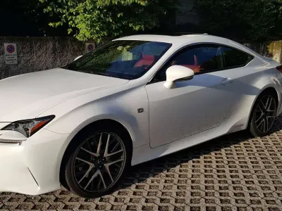 Usata Lexus RC300h Sport Line 224 CV (164 kW) 2016 Bianco Coupé