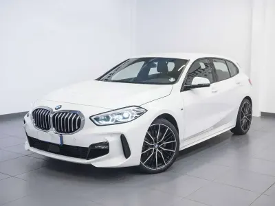 Usata BMW 118 M Sport 140 CV (102 kW) 2020 Bianco Utilitaria