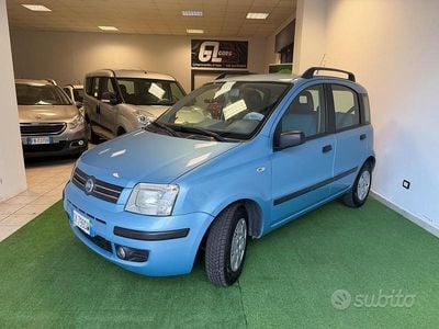 Usata Fiat Panda Dynamic 54 CV (39 kW) 2005 Blu Utilitaria