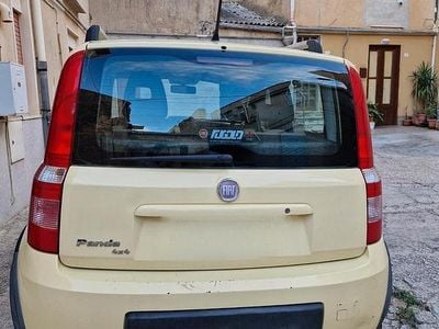 Usata Fiat Panda 4x4 60 CV (44 kW) 2010 Giallo Utilitaria