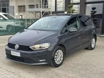 Usata VW Golf Sportsvan 86 CV (63 kW) 2016 Grigio Monovolume
