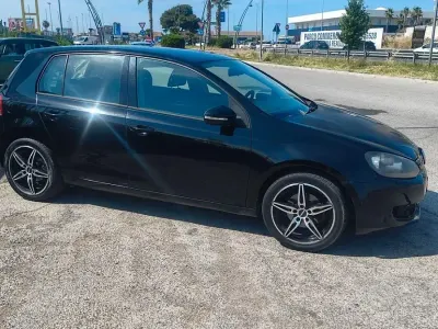 Usata VW Golf VI United 80 CV (58 kW) 2010 Nero Utilitaria