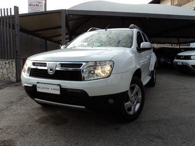 Usata Dacia Duster Lauréate 110 CV (80 kW) 2011 Bianco SUV