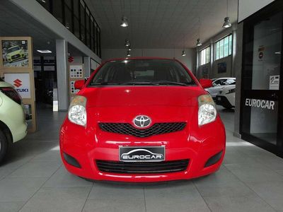 Usata Toyota Yaris 101 CV (74 kW) 2009 Rosso Berlina