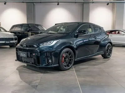 Usata Toyota Yaris 261 CV (191 kW) 2021 Nero Utilitaria