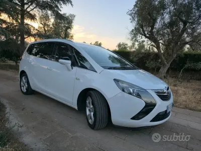 Usata Opel Zafira Tourer 150 CV (110 kW) 2012 Monovolume