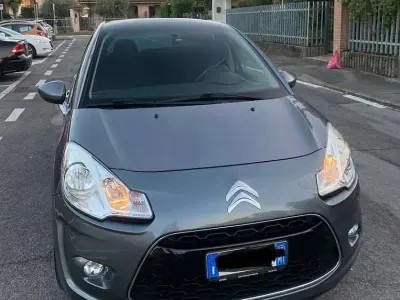 Usata Citroën C3 Exclusive 95 CV (69 kW) 2010 Grigio Berlina