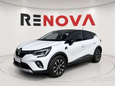 Usata Renault Captur Techno 101 CV (74 kW) 2023 Bianco SUV