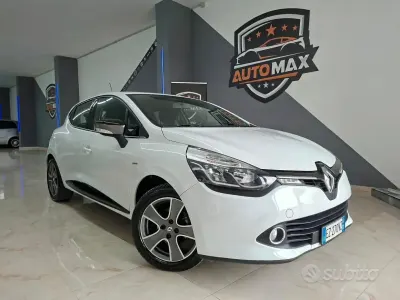 Second-hand Renault Clio IV 75 CP (55 kW) 2015 Alb Berlinǎ