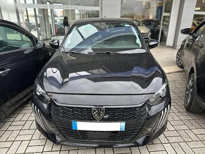 Begagnad Peugeot 208 Allure 101 HK (74 kW) 2025 Svart Halvkombi