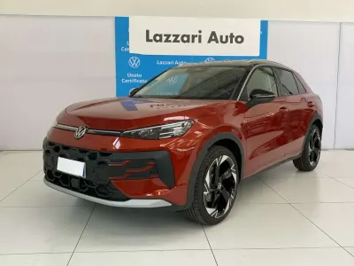 Nuova VW T-Roc Style 116 CV (85 kW) 2026 Rosso SUV