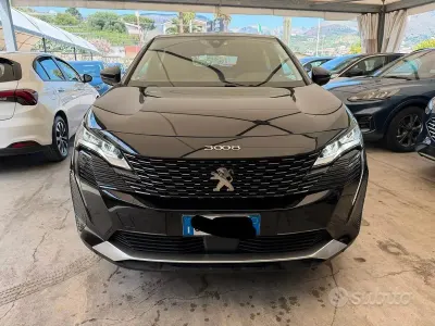 Usata Peugeot 3008 Allure 131 CV (96 kW) 2022 Nero SUV