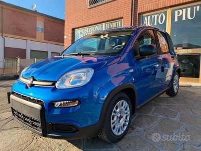 Usata Fiat Panda S 70 CV (51 kW) 2024 Blu/azzurro Utilitaria