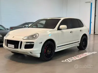 Usata Porsche Cayenne 405 CV (297 kW) 2008 Bianco SUV