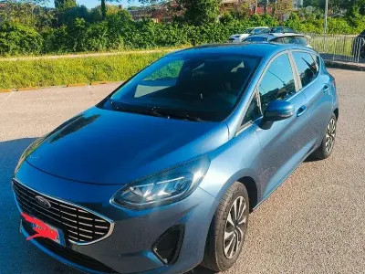 Usata Ford Fiesta Titanium 75 CV (55 kW) 2023 Blu Utilitaria