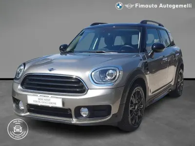 Usata Mini Cooper D Countryman Business 150 CV (110 kW) 2019 Argento / metallizzato SUV
