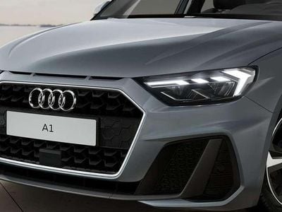 Nuova Audi A1 Sportback S-Line 116 CV (85 kW) 2026 Grigio freccia tetto nero Utilitaria