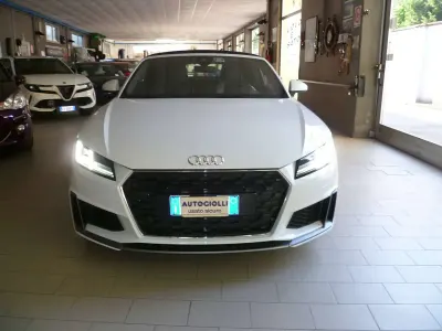 Usata Audi TT Roadster Ambiente 197 CV (144 kW) 2019 Bianco ghiaccio Cabrio
