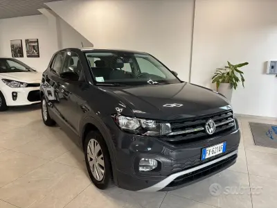 Usata VW T-Cross Style 95 CV (69 kW) 2019 Nero SUV