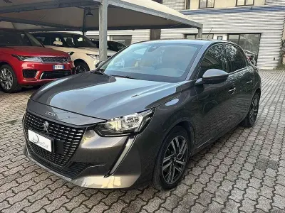 Gebraucht Peugeot 208 Allure 102 PS (75 kW) 2020 Grau Kleinwagen