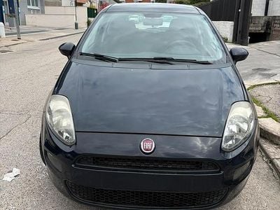 Usata Fiat Punto Young 75 CV (55 kW) 2015 Utilitaria
