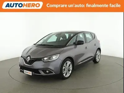 Käytetty Renault Scenic E-Tech 140 HP (102 kW) 2018 Harmaa Tila-auto