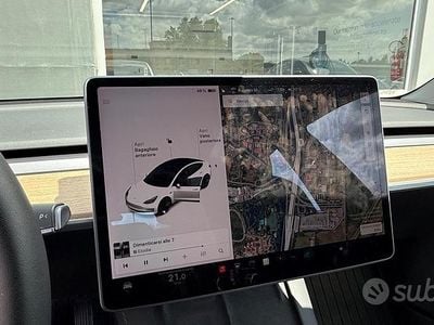 Usata Tesla Model 3 Standard Range 88 kW (120 CV) 2021 Bianco Berlina