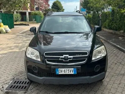 Usata Chevrolet Captiva 150 CV (110 kW) 2009 Nero SUV
