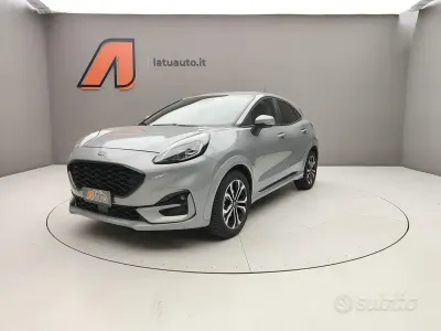 Usata Ford Puma ST-Line 125 CV (91 kW) 2024 Solar silver SUV