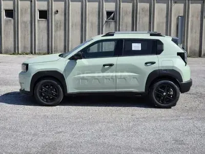 Nuova Fiat Grande Panda Icon 101 CV (74 kW) 2026 Verde Utilitaria