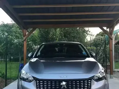 Usata Peugeot 208 101 CV (74 kW) 2020 Grigio Utilitaria