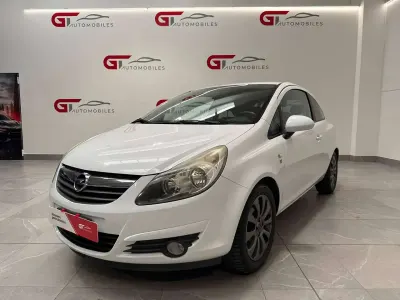 Usata Opel Corsa Edition 80 CV (58 kW) 2010 Bianco Utilitaria