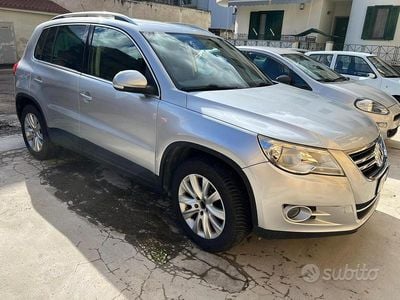 Usata VW Tiguan 140 CV (102 kW) 2008 Grigio SUV