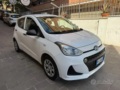 Usata Hyundai i10 Classic 65 CV (47 kW) 2018 Bianco Utilitaria