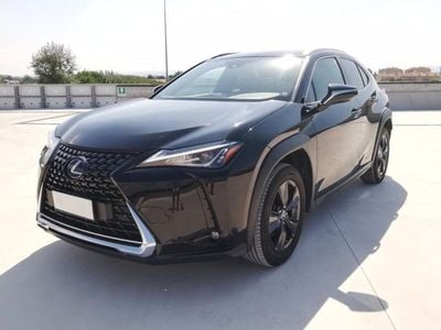 Usata Lexus UX Sport Line 184 CV (135 kW) 2022 Nero SUV